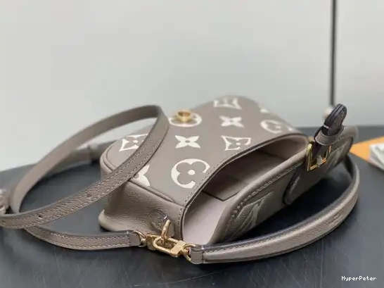 Diane-19*10.5*6 CM Nano LOUIS VUITTON 0701